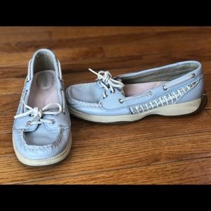Sperry women’s boat shoes